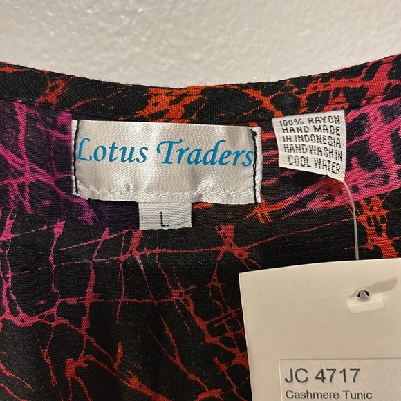 Ladies Lotus Traders high low dress. - Picture 2 of 6